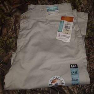 Lee relaxed fit
